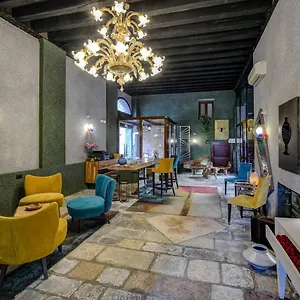 Bed & Breakfast La Corte, Venice